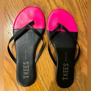TKEES Neon Tips Black Pink Leather Thong Flip Flop Sandals Size 6
